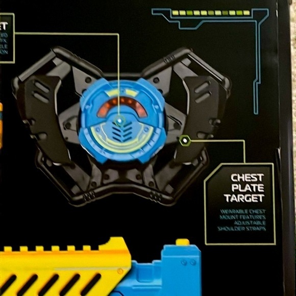 Brand New Sharper Image Laser Tag Dual Blaster Target Kit Chest Plate Action Toy - Picture 11 of 16